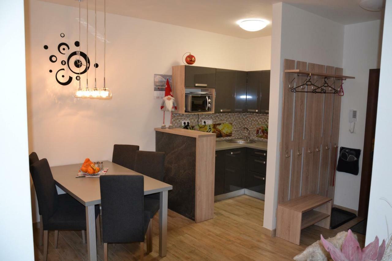 Chopok Juh Apartman Tatiana, Trangoska ديمانوفْشكا دولِنا المظهر الخارجي الصورة